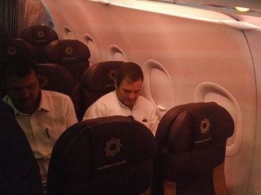 Kashmir LIVE Updates: 'Why detain politicians if state's situation is normal,' Ghulam Nabi Azad asks Centre Kashmir LIVE Updates: 'Why detain politicians if state's situation is normal,' Ghulam Nabi Azad asks Centre