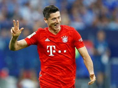 Bundesliga: Robert Lewandowski's hat-trick leads Bayern Munich to comfortable win over Schalke; Hoffenheim win five-goal thriller Bundesliga: Robert Lewandowski's hat-trick leads Bayern Munich to comfortable win over Schalke; Hoffenheim win five-goal thriller