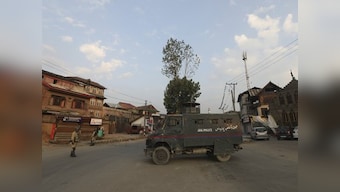 Kashmir in lockdown: Eerie silence hangs over Srinagar as armed soldiers patrol streets; 'May God help us,' says resident