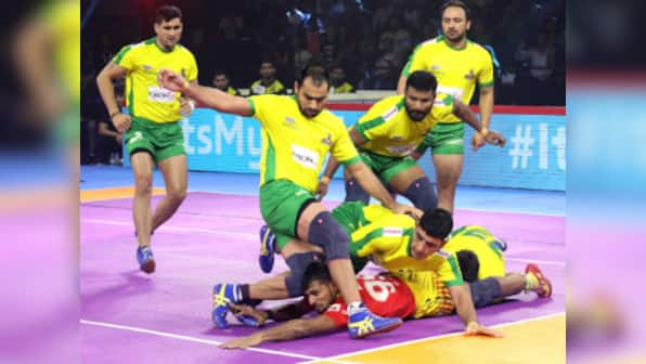 Pro Kabaddi 2019: Ajay Thakur bounces back to form in Tamil Thalaivas' 34-28 win over Gujarat Fortunegiants
