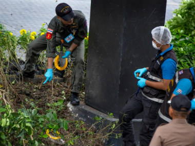 Bangkok bombings: Four wounded by blasts in Thai capital as leaders meet for high-level summit; security tightened, says PM Prayut Chan-O-Cha Bangkok bombings: Four wounded by blasts in Thai capital as leaders meet for high-level summit; security tightened, says PM Prayut Chan-O-Cha
