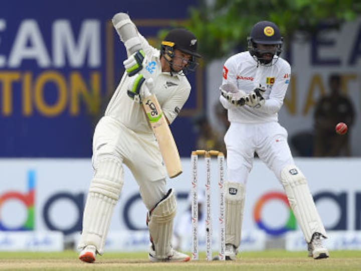 Sri Lanka vs New Zealand: BJ Watling, Tom Latham help Black Caps recover from early blow as visitors gain 177-run lead on Day 3 of first Test