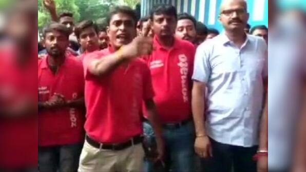 As Zomato executives protest against pork, beef delivery in Howrah, doubts raised on charges against app