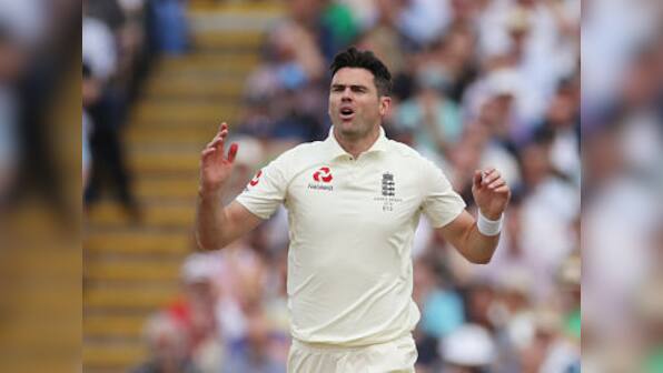 Ashes 2019: Injury scare for James Anderson as fast bowler undergoes scan after calf 'tightness' on Day 1 of first Test