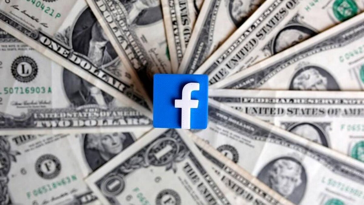 Facebook needs political advertisers to provide more info on who paid for the ad