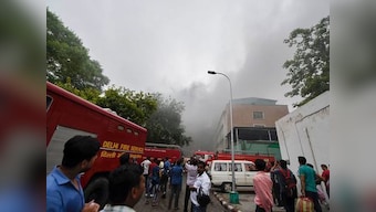 Day after fire at Delhi's AIIMS, admin says hospital fully functional; Harsh Vardhan reviews situation, officials initiate internal inquiry