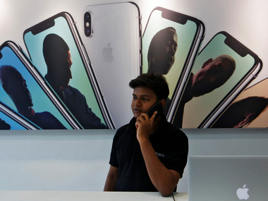 Apple to soon open 2-3 offline retail stores and an online retail store in India Apple to soon open 2-3 offline retail stores and an online retail store in India