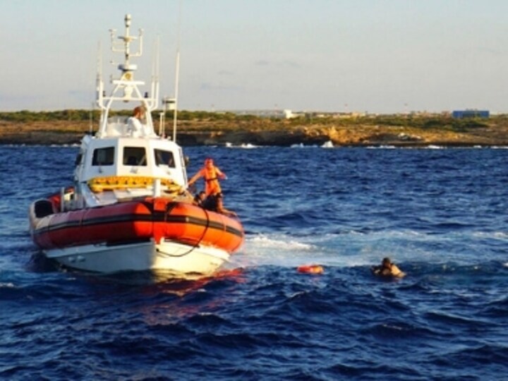 10 jump off migrant boat as frustration, desperation grips rescue ship stranded off Italy's coast for 19 days
