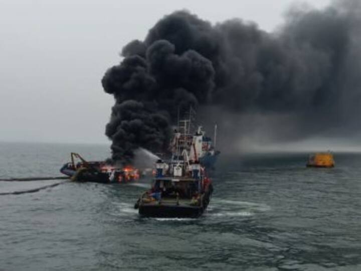 Fire breaks out on OSV Coastal Jaguar off Visakhapatnam coast; ICGS Rani Rashmoni redirected to rescue 29-member crew