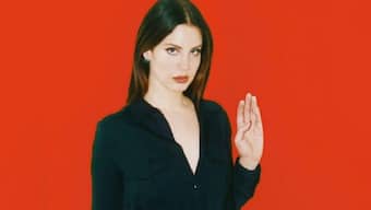 Lana Del Rey calls off her European tour due to unspecified illness, says she's lost her voice