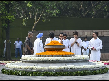 Rajiv Gandhi's 75th birth anniversary: Gandhi family, Narendra Modi, Rajnath pay tribute to former PM on Twitter Rajiv Gandhi's 75th birth anniversary: Gandhi family, Narendra Modi, Rajnath pay tribute to former PM on Twitter