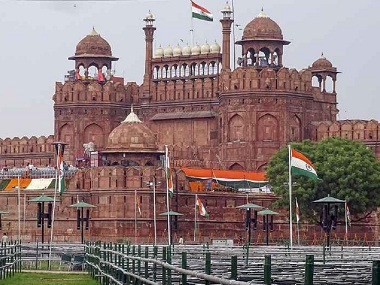 Security beefed up in Delhi ahead of Republic Day celebrations; CCTV cameras installed, traffic advisory issued for 26 Jan Security beefed up in Delhi ahead of Republic Day celebrations; CCTV cameras installed, traffic advisory issued for 26 Jan