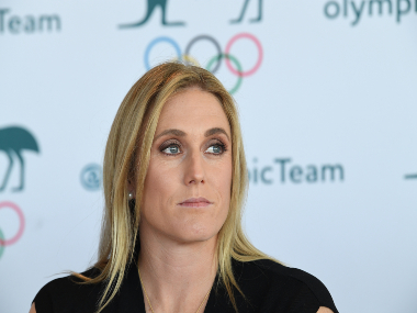 Australia's 100 metres hurdles world champion Sally Pearson announces retirement, says injuries hampering preparation for Tokyo Olympics Australia's 100 metres hurdles world champion Sally Pearson announces retirement, says injuries hampering preparation for Tokyo Olympics
