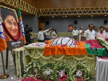 Sushma Swaraj death: Ex-foreign minister cremated in Delhi with full State honours; Modi, Advani, Amit Shah, Rajnath bid emotional farewell Sushma Swaraj death: Ex-foreign minister cremated in Delhi with full State honours; Modi, Advani, Amit Shah, Rajnath bid emotional farewell