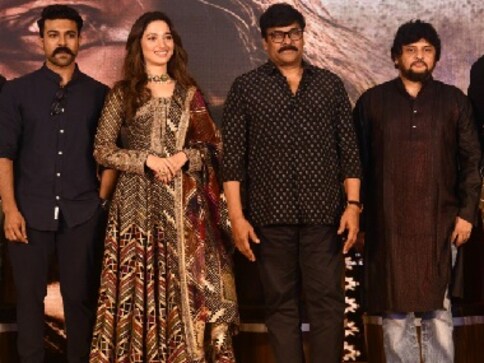 Sye Raa Narasimha Reddy teaser launch: Chiranjeevi says Amitabh Bachchan is his real-life mentor Sye Raa Narasimha Reddy teaser launch: Chiranjeevi says Amitabh Bachchan is his real-life mentor