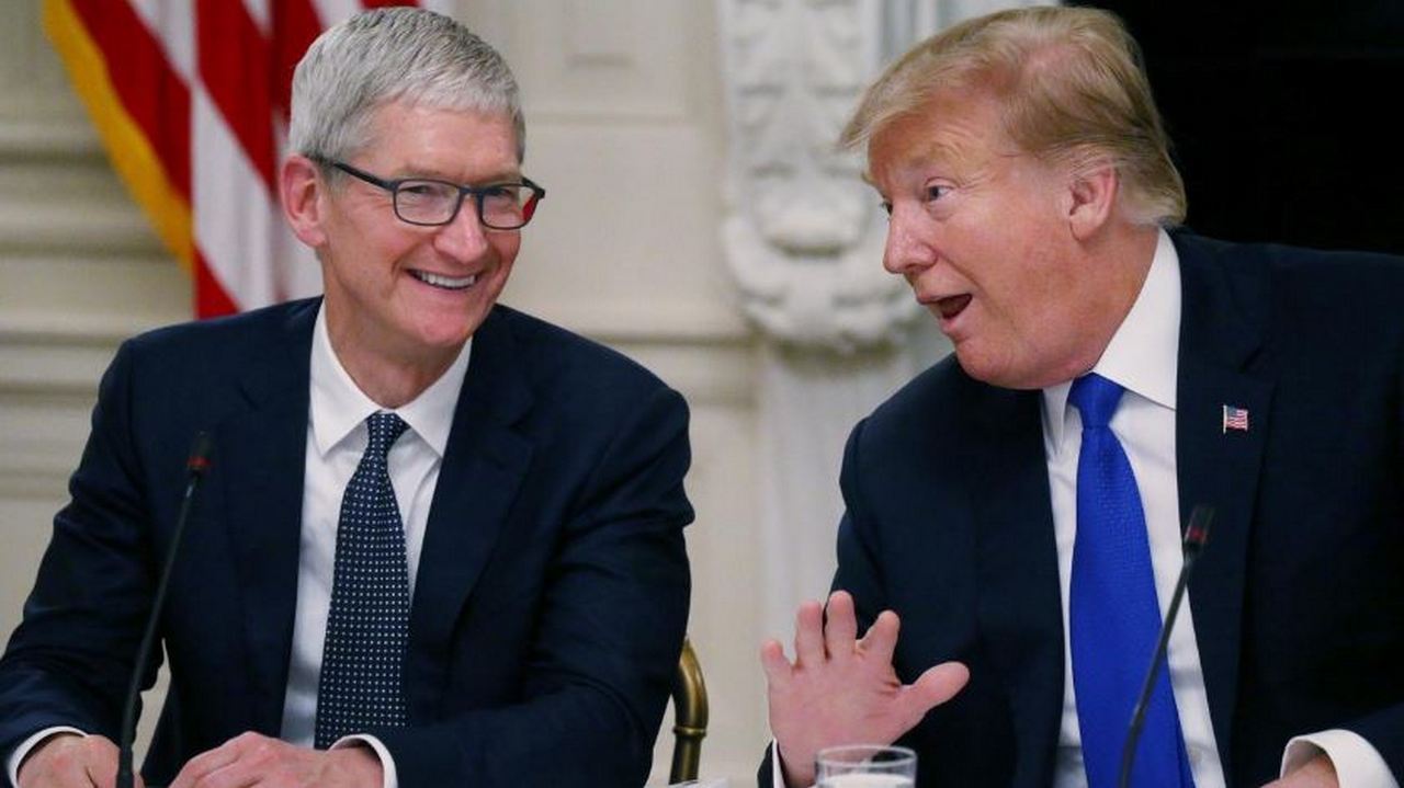 Apple CEO Tim Cook worried that US-China trade war could give Samsung a competitive edge: Report Apple CEO Tim Cook worried that US-China trade war could give Samsung a competitive edge: Report