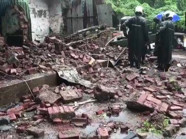 One dead, another injured in Mumbai's Sakinaka after wall of house collapses in Chandivali farm, says BMC official One dead, another injured in Mumbai's Sakinaka after wall of house collapses in Chandivali farm, says BMC official