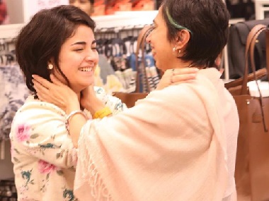 Shonali Bose says she is unable to contact Zaira Wasim in Jammu & Kashmir: 'Can't reach my baby right now' Shonali Bose says she is unable to contact Zaira Wasim in Jammu & Kashmir: 'Can't reach my baby right now'