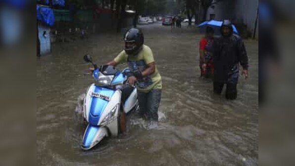 Mumbai rains: Heavy downpour in suburbs on Friday morning; intense showers likely over Andheri, Goregaon, Dadar