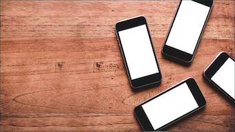 Best camera smartphones under Rs 40,000 in India