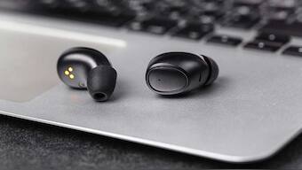 4 wireless earphones in less than Rs. 5000