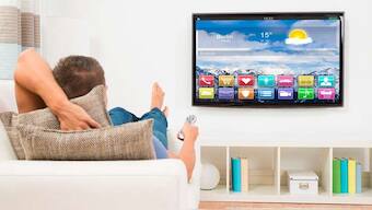 55' Smart TVs: 4 masterpieces that fight out feature battle