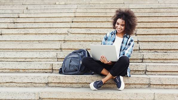 Best 4 budget laptops for students