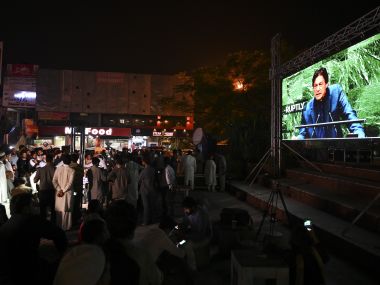'Bloodbath in Kashmir': Imran Khan's UNGA speech may have verged on the hysterical, but his call to action for radicals is 'most dangerous' 'Bloodbath in Kashmir': Imran Khan's UNGA speech may have verged on the hysterical, but his call to action for radicals is 'most dangerous'