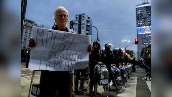 Protesters in Buenos Aires clash with police amid demands to declare a food emergency in Argentina