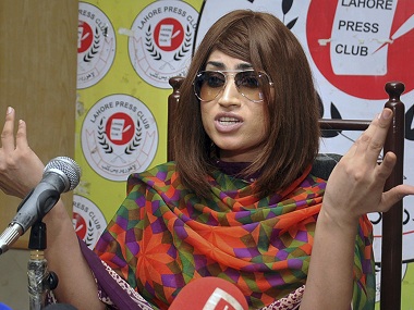 Qandeel Baloch honour killing: Pakistan court sentences social media star’s brother to life imprisonment, five others acquitted Qandeel Baloch honour killing: Pakistan court sentences social media star’s brother to life imprisonment, five others acquitted