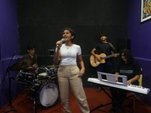 With Aashayein 2019, 4 Mumbai students hope to raise funds for an NGO that works with underprivileged children through music With Aashayein 2019, 4 Mumbai students hope to raise funds for an NGO that works with underprivileged children through music