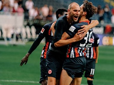 Bundesliga: Eintracht Frankfurt's Bas Dost scores on debut to help club register come-from-behind win over Fortuna Duesseldorf Bundesliga: Eintracht Frankfurt's Bas Dost scores on debut to help club register come-from-behind win over Fortuna Duesseldorf