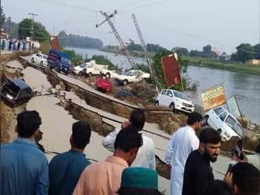 22 dead, 200 injured as earthquake measuring 5.8 strikes Mirpur town in Pakistan occupied Kashmir 22 dead, 200 injured as earthquake measuring 5.8 strikes Mirpur town in Pakistan occupied Kashmir