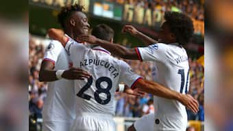 Champions League Preview: In-form Napoli, Liverpool clash in battle of attacking prowess; troubled Valencia meet Chelsea