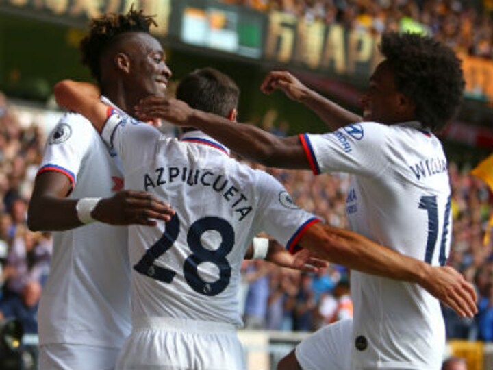 Champions League Preview: In-form Napoli, Liverpool clash in battle of attacking prowess; troubled Valencia meet Chelsea