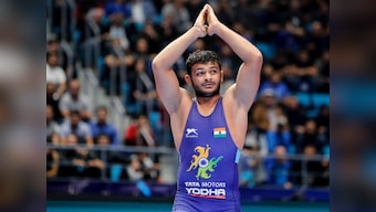Deepak Punia claims world number 1 spot in 86 kg, Vinesh Phogat jumps to second place in latest UWW rankings