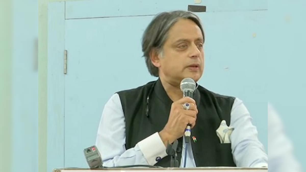 Maharashtra election: Shashi Tharoor in Pune recounts mob lynchings of Mohsin Shaikh, Mohammad Akhlaq, Pehlu Khan, asks 'is this our Bharat'