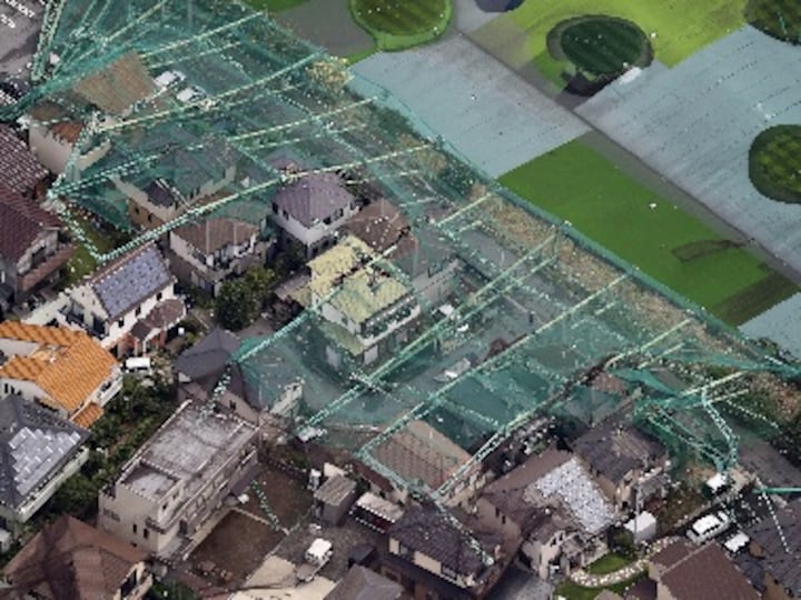 Two dead, over 30 injured as in Japan powerful Typhoon Faxai pummels Tokyo, Chiba prefecture; trains, flights cancelled, power supply hit