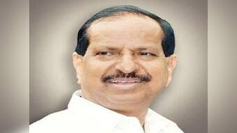 Ahead of Maharashtra elections, 50 cooperators of NMMC, senior NCP leader Ganesh Naik to join BJP this week