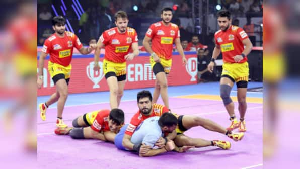 Pro Kabaddi 2019: Sonu Jaglan, Rohit Gulia help Gujarat Fortunegiants outplay hapless Tamil Thalaivas