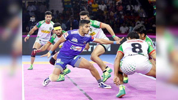 Pro Kabaddi 2019: Vikas Kandola inspires Haryana Steelers to win over Patna Pirates; Bengaluru Bulls-Dabang Delhi clash ends in a tie