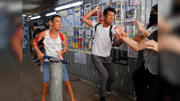 Fights in streets, malls signal deepening polarisation between Beijing supporters, pro-democracy groups in 15th week of Hong Kong unrest