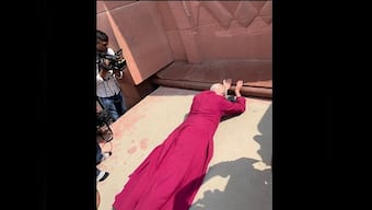 'Profound shame': Archbishop Of Canterbury Justin Welby lays prostrate at Jallianwala Bagh Memorial, apologises for massacre