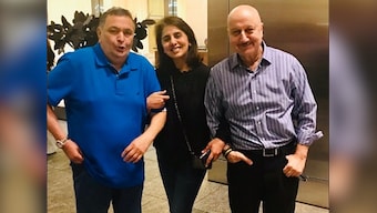 Rishi Kapoor, Neetu Singh return to India after a year in New York; Anupam Kher pens heartfelt goodbye note
