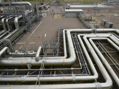 'Howdy Modi': Petronet LNG signs $2.5 bn deal with US' Tellurian Inc; to finalise transaction agreement by March 2020 'Howdy Modi': Petronet LNG signs $2.5 bn deal with US' Tellurian Inc; to finalise transaction agreement by March 2020