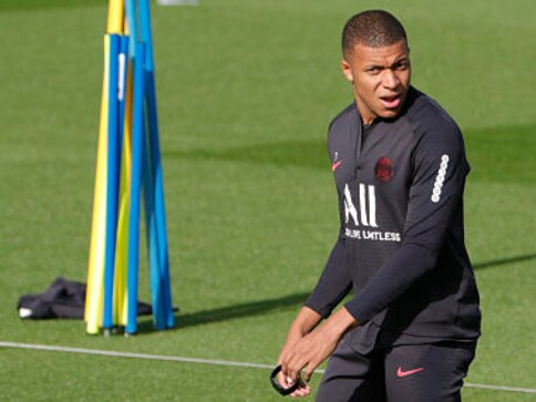UEFA Champions League: PSG forwards Kylian Mbappe, Edinson Cavani ruled out of Real Madrid clash due to injury UEFA Champions League: PSG forwards Kylian Mbappe, Edinson Cavani ruled out of Real Madrid clash due to injury