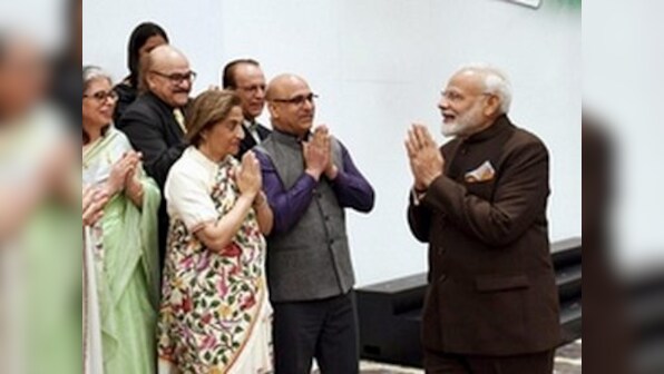 Narendra Modi meets Kashmiri Pandits in Houston ahead of 'Howdy, Modi' event, assures them of new Kashmir