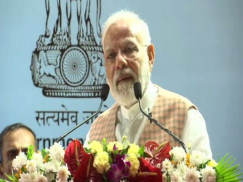 Narendra Modi lays foundation for three metro lines in Mumbai, inaugurates first greenfield industrial smart city Narendra Modi lays foundation for three metro lines in Mumbai, inaugurates first greenfield industrial smart city