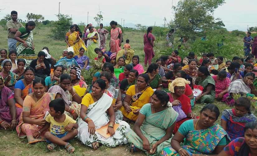 Dalits protest seeking holding rights to their usurped land. Image courtesy Girija Paneerselvam