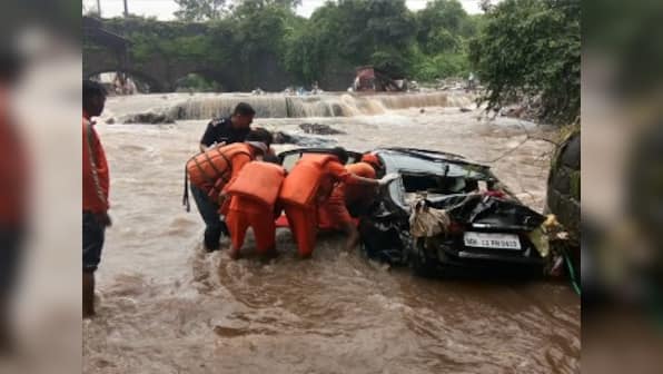 Pune flood toll rises to 21, five still missing; nullahs, rivers overflow and walls collapse due to heavy rains